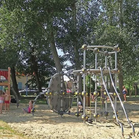 In - Balaton 35892 * Keszthely